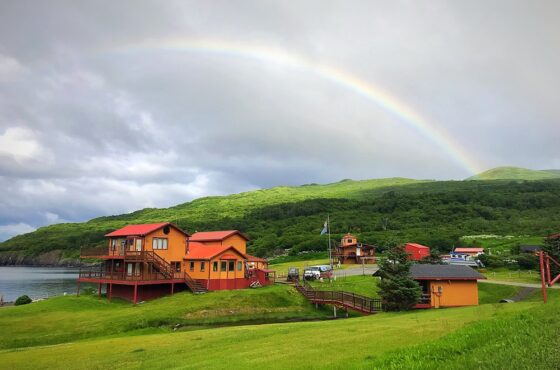 Larsen Bay Lodge