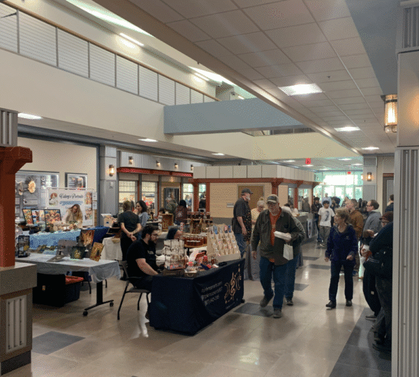 Kodiak BearTown Market